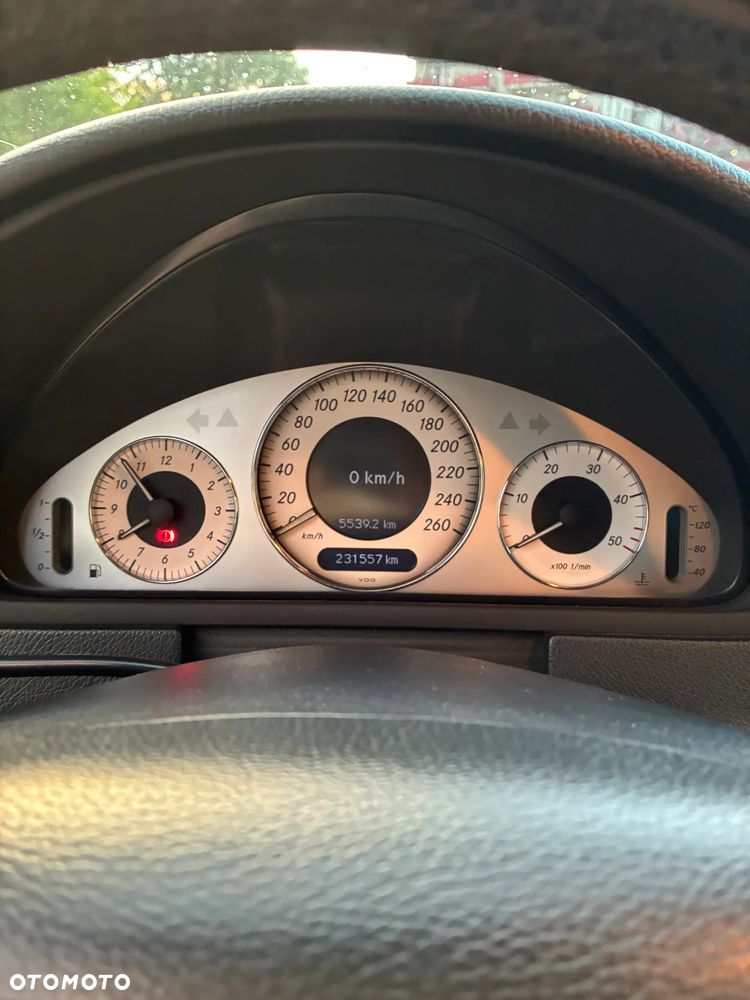 Mercedes-Benz CLK 220 CDI Avantgarde - 7