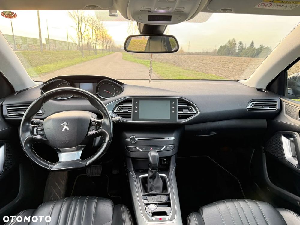 Peugeot 308 e-HDi FAP 115 Stop&Start EGS6 Allure - 7