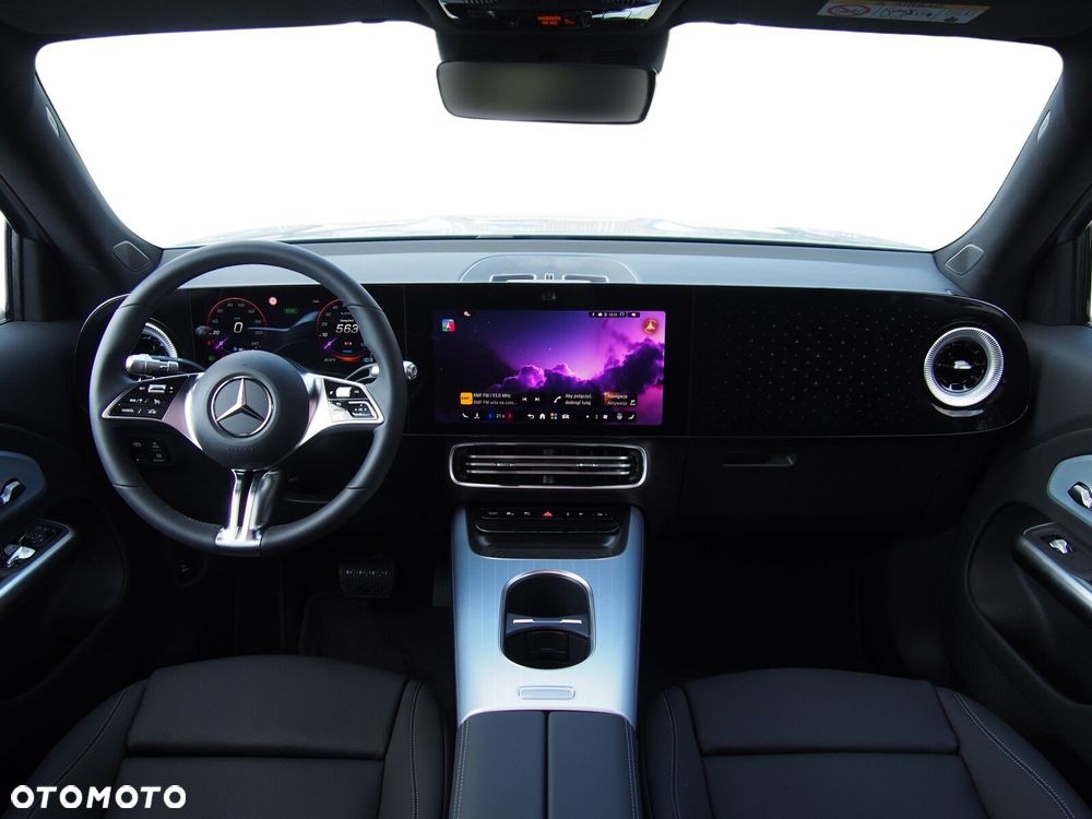 Mercedes-Benz GLB - 6