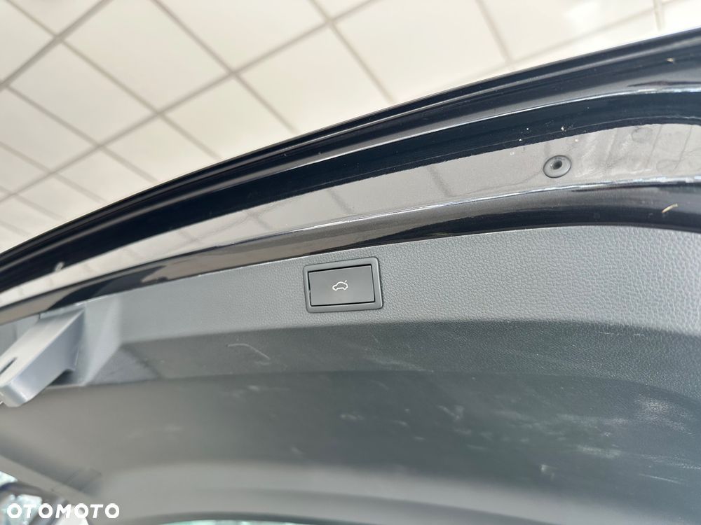 Skoda Karoq 1.5 TSI ACT 4x2 Style - 25