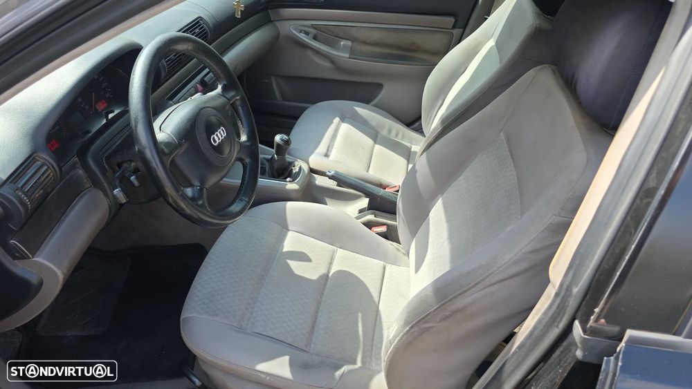 Audi A4 Avant 1.9 TDI m5 115 - 4