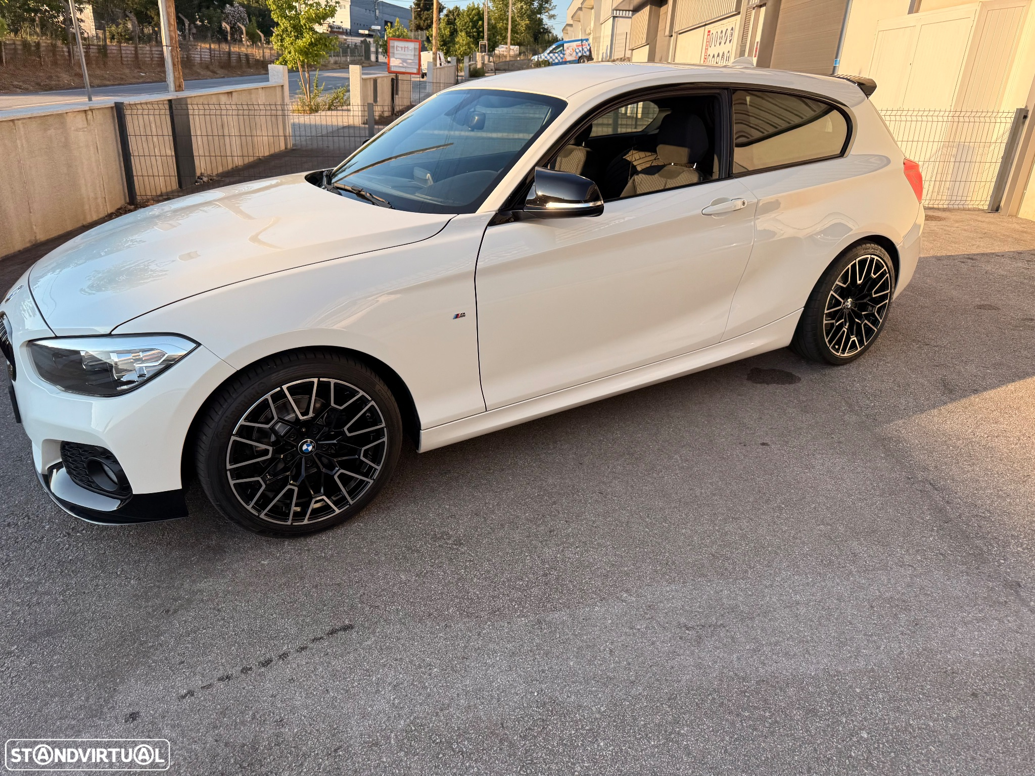 BMW 116 d Pack M - 3