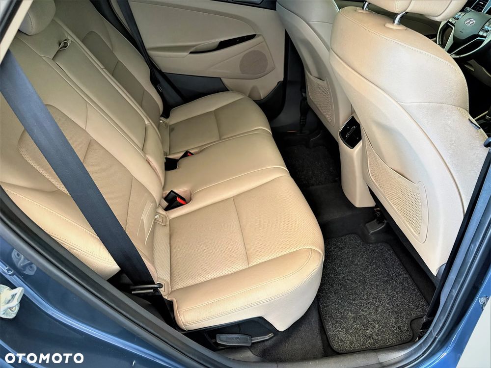 Hyundai Tucson blue 1.7 CRDi 2WD DCT Premium - 13