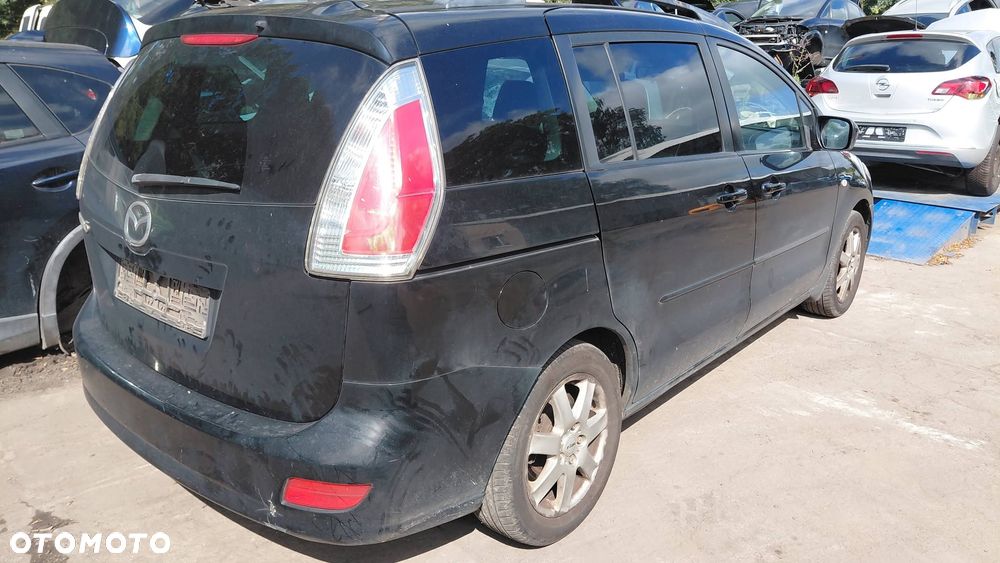 Na części: Mazda 5 Rok 2008 Pojemność 1798 Moc 85 kw Benzyna - 8