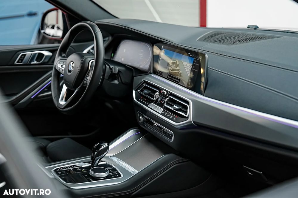 BMW X6 xDrive40i - 12