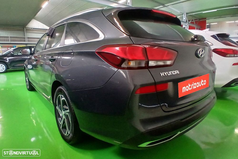 Hyundai i30 1.0 T-GDI Style Plus DCT - 3