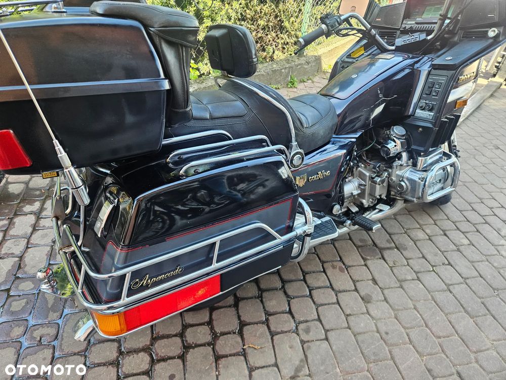 Honda GL - 25