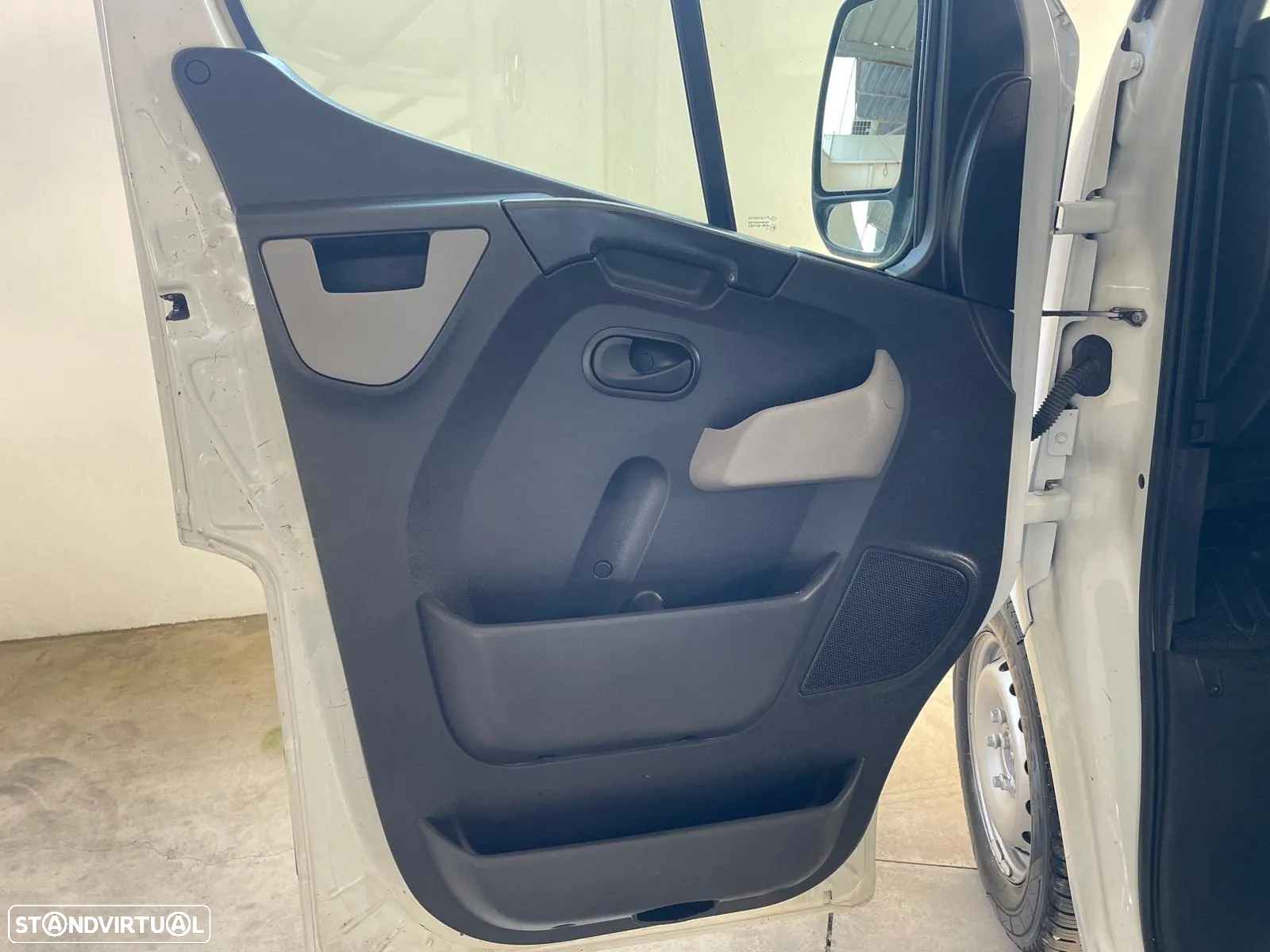 Renault Master 2.3 DCI Grand Confort c/Báscula - 18