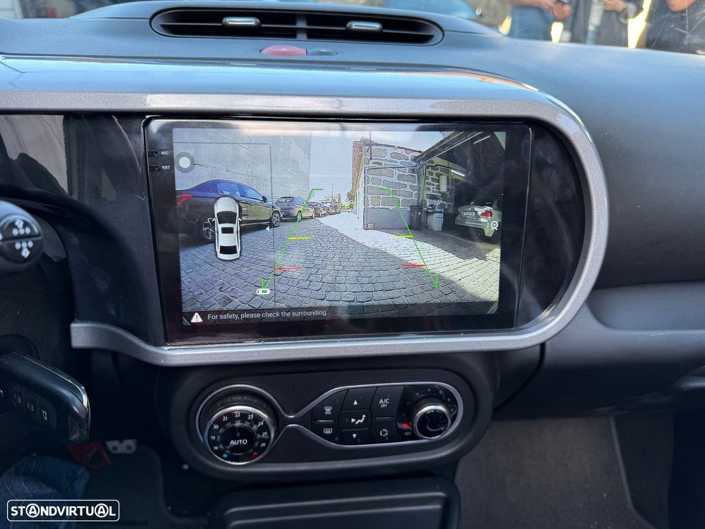Renault Twingo 0.9 TCe GT - 25