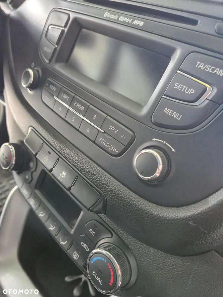 Kia Ceed - 25
