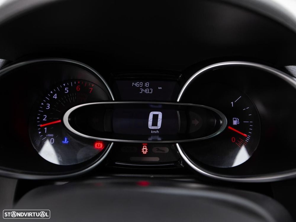 Renault Clio 0.9 TCe Limited Bi-Fuel - 17