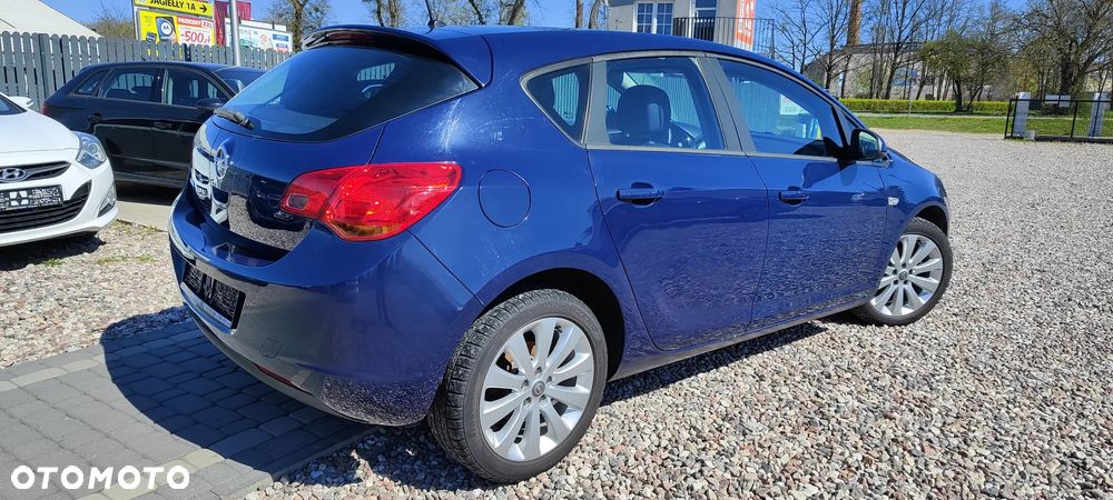 Opel Astra 1.6 ECOFLEX Start/Stop Edition - 11