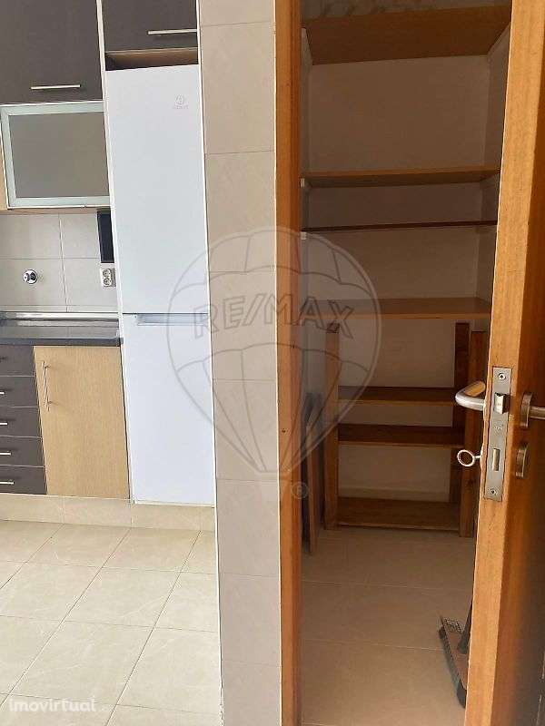 Apartamento T2 para arrendamento - Grande imagem: 3/24