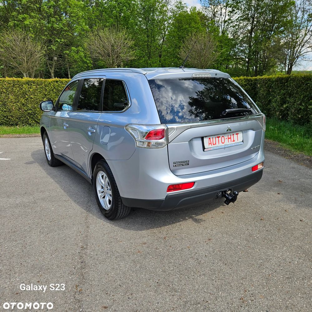 Mitsubishi Outlander 2.0 2WD CVT Diamant Edition - 12