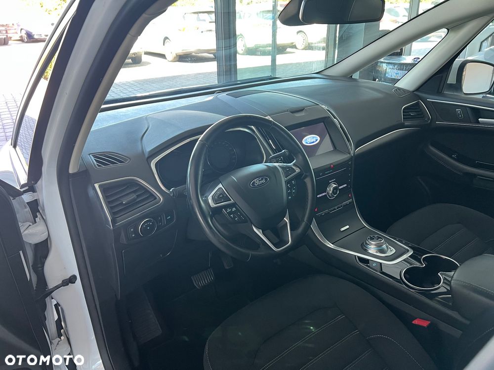 Ford Galaxy 2.0 EcoBlue Titanium - 22