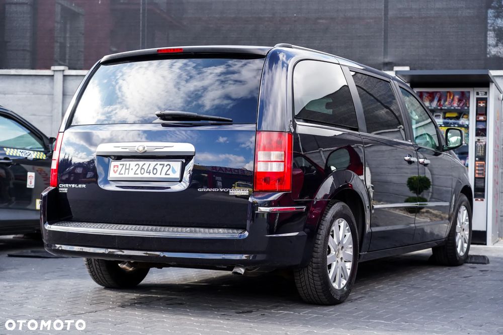 Chrysler Grand Voyager 2.8 CRD Automatik Limited - 36