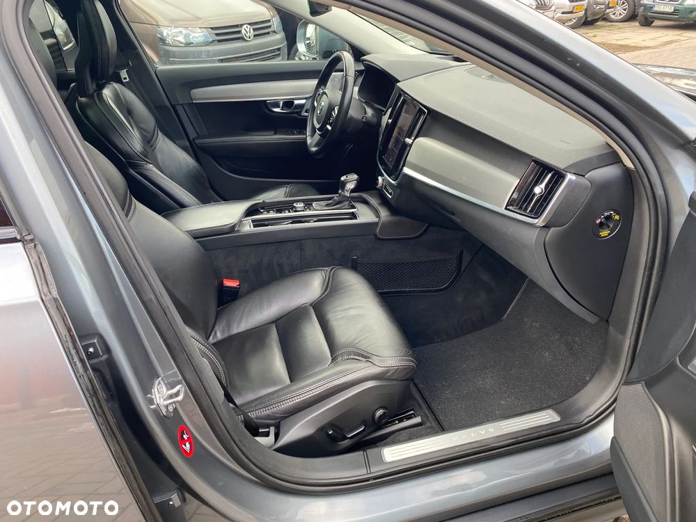 Volvo V90 Cross Country D4 AWD Geartronic Pro - 16