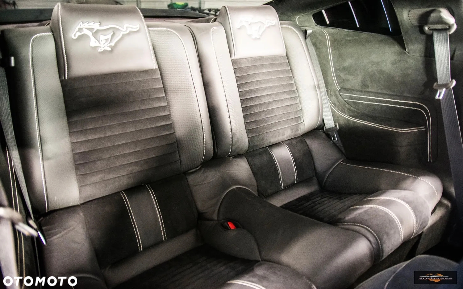 Ford Mustang - 26