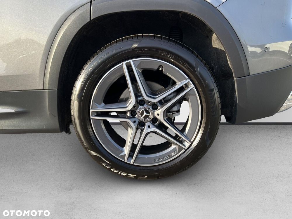 Mercedes-Benz GLB - 20