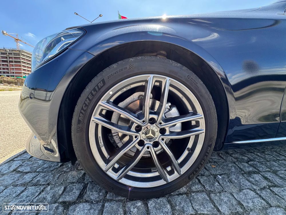 Mercedes-Benz C 180 d Station Avantgarde - 11