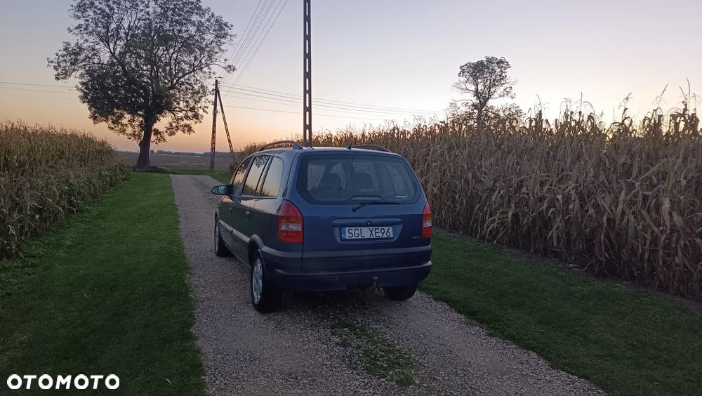 Opel Zafira - 5