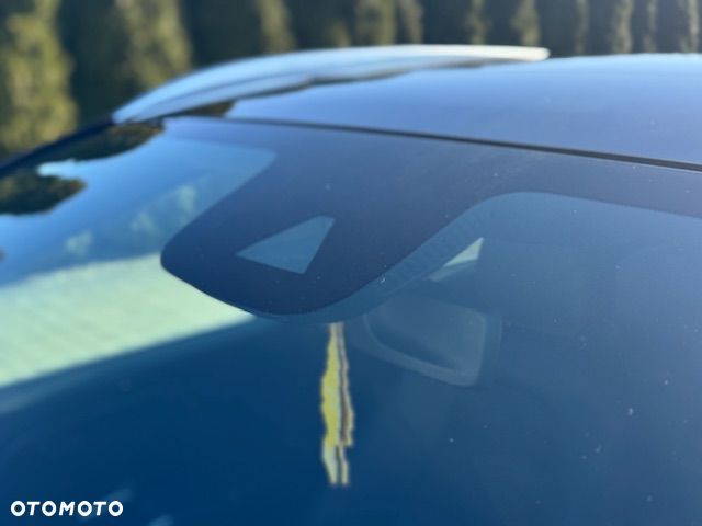 Mercedes-Benz GLA - 26