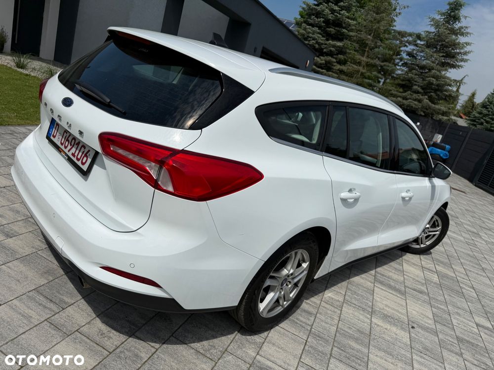 Ford Focus 1.5 EcoBlue STart-Stopp-System TITANIUM - 5