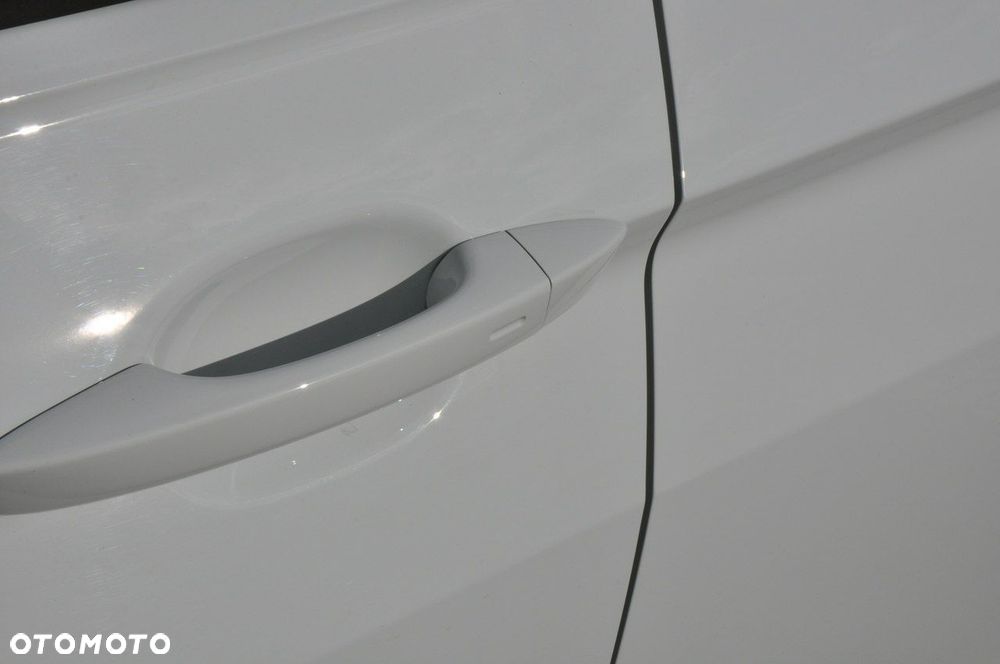 Volkswagen Tiguan - 26