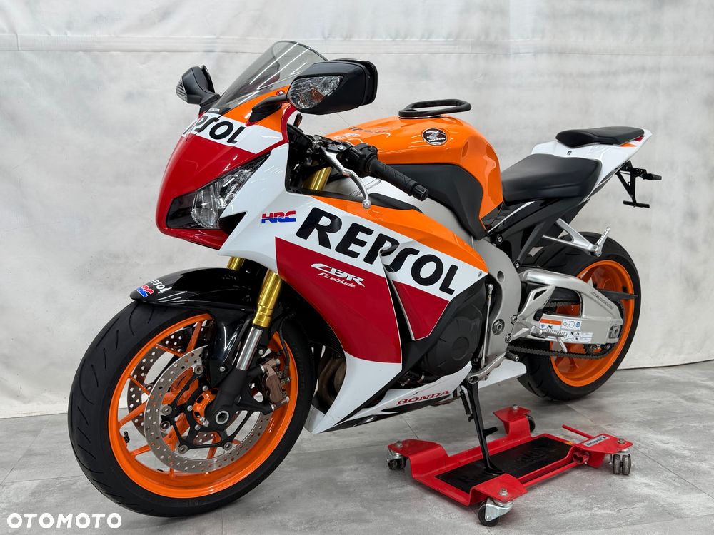 Honda CBR - 1