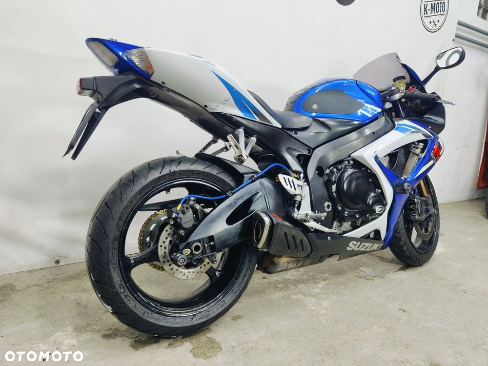 Suzuki GSX-R - 8
