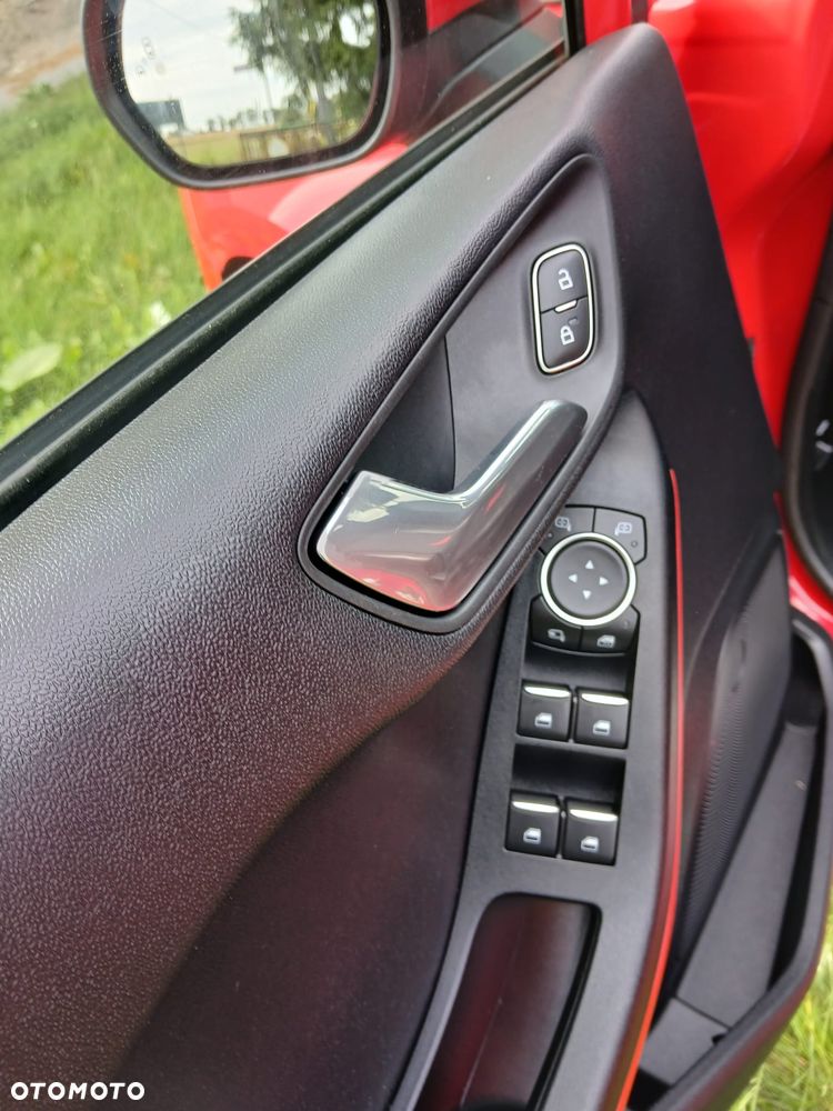 Ford Fiesta 1.0 EcoBoost ST-Line Red ASS - 11