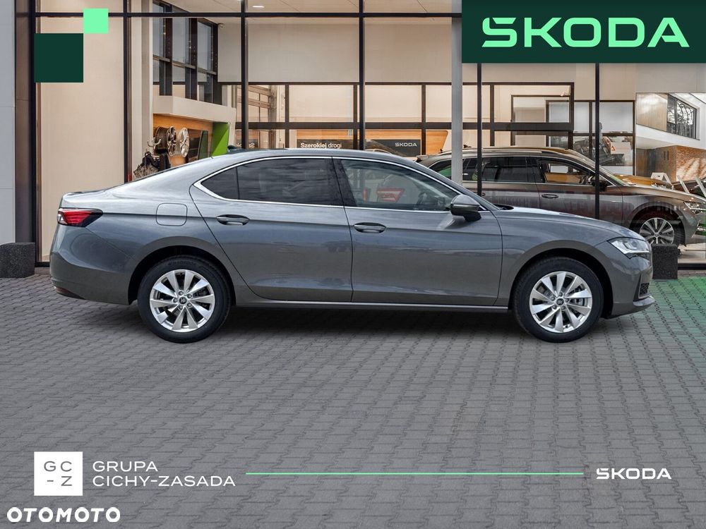 Skoda Superb 2.0 TSI Selection DSG - 6