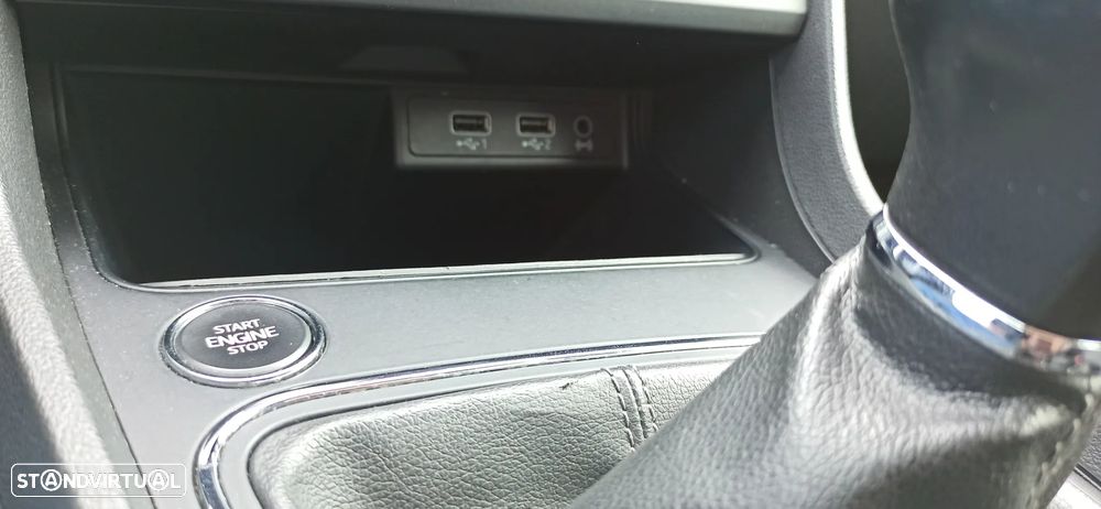 SEAT Leon ST 1.6 TDI Reference S/S - 12