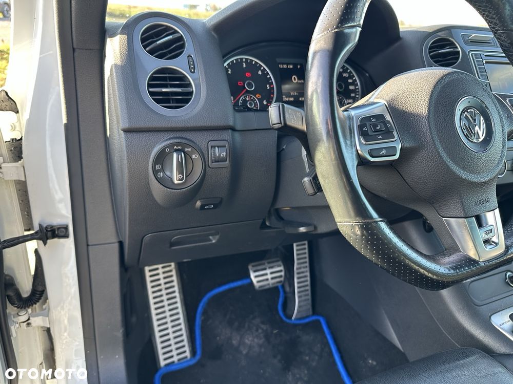 Volkswagen Tiguan 2.0 TDI SCR 4MOTION BlueMotion Technology DSG Sport & Style - 5