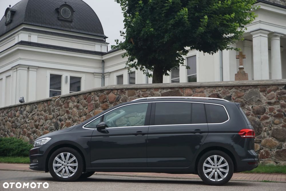 Volkswagen Touran 1.5 TSI EVO Highline DSG - 9