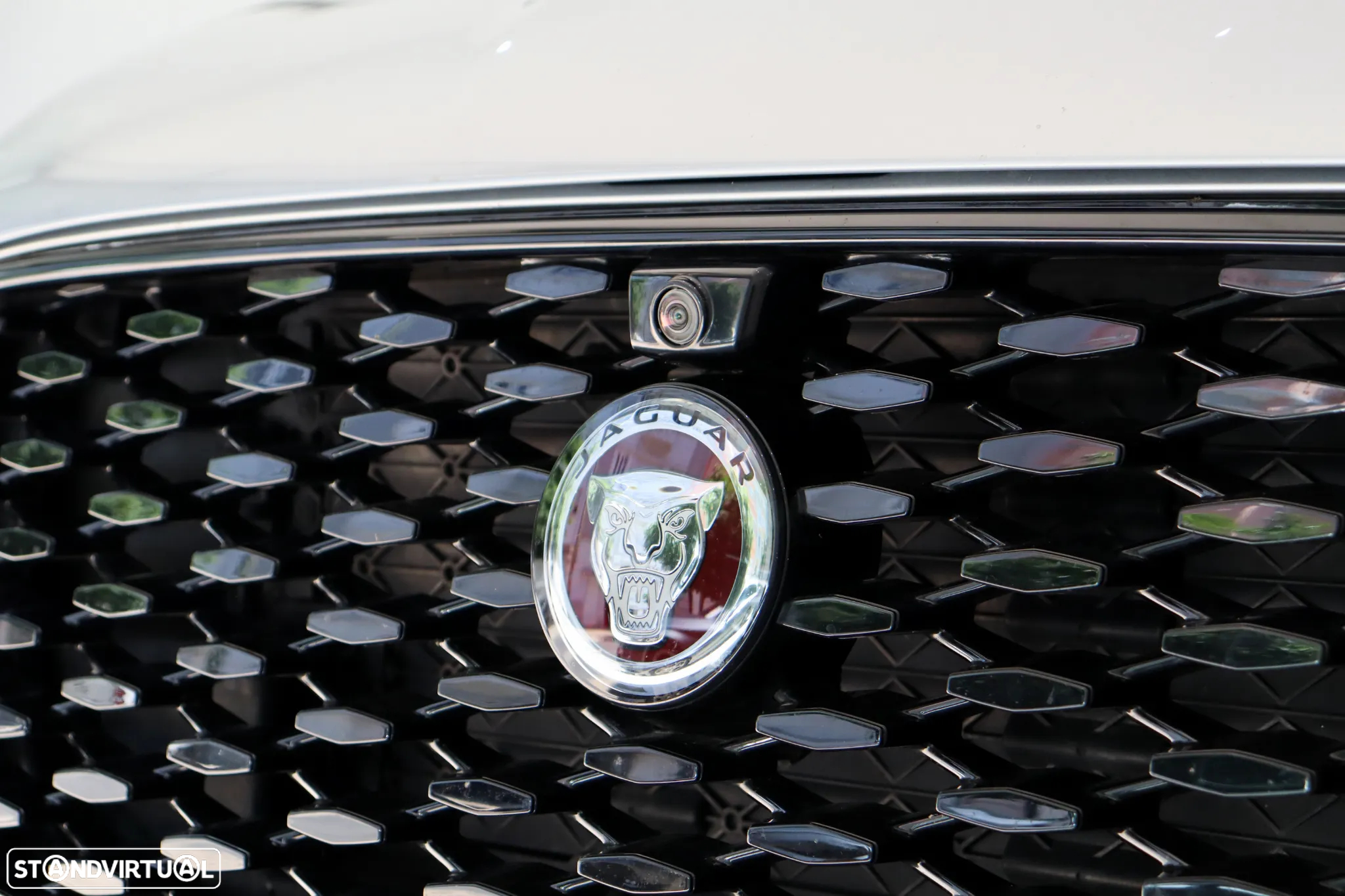 Jaguar F-Pace 2.0 P400e AWD R-Dynamic S - 5