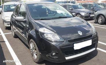 Dezmembrez Renault Clio 3 Hatchback 2011, volan pe stanga - 1