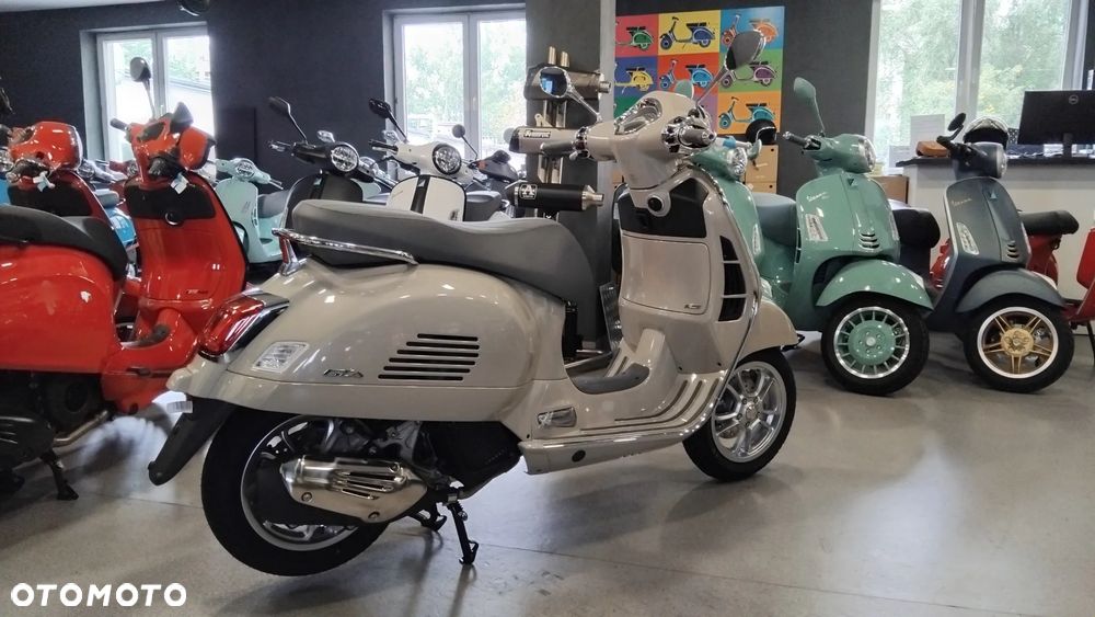 Vespa GTS - 3