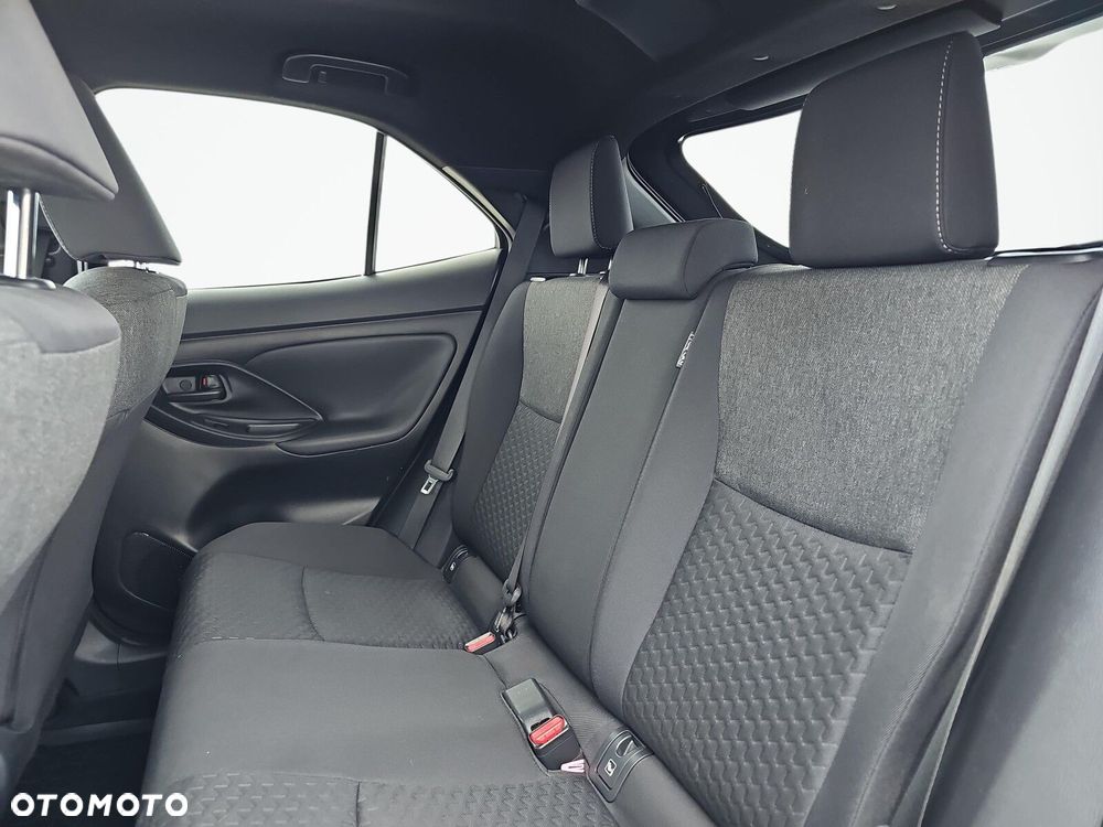 Toyota Yaris Cross - 15