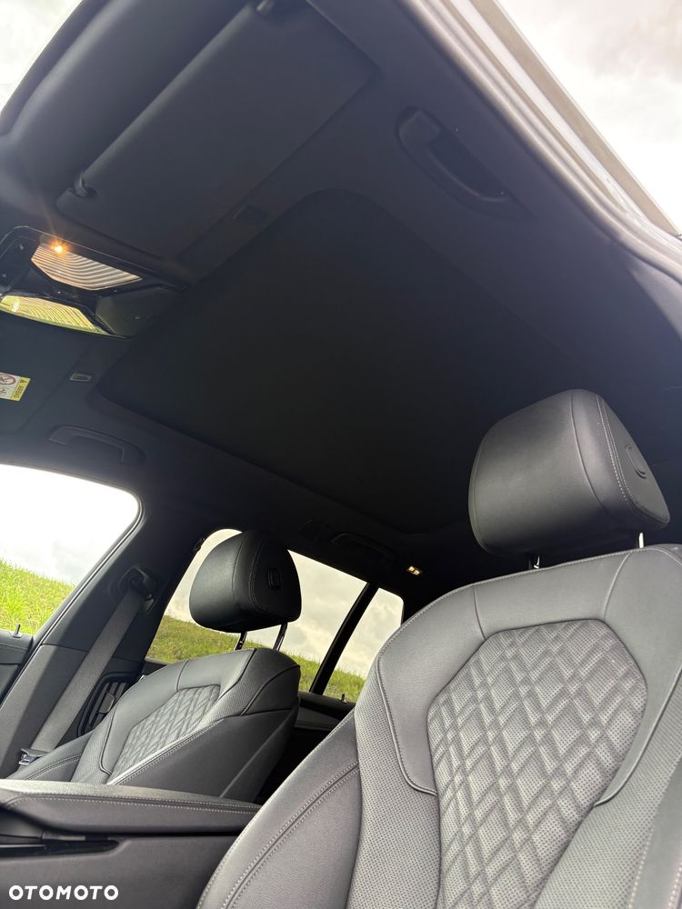 BMW Seria 5 520d xDrive - 26
