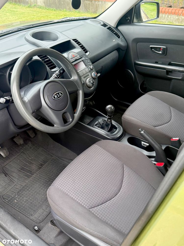 Kia Soul 1.6 CVVT - 12