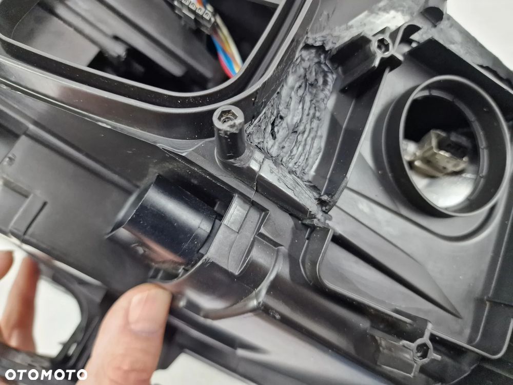 AUDI A4 B8 8K0 07- PRAWA LAMPA PRZEDNIA PRZÓD XENON + LED , NR 8K0941004C , NR AUKCJI LA515 - 17