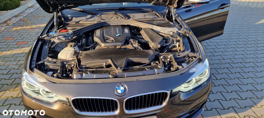 BMW Seria 3 318d Sport Line - 7