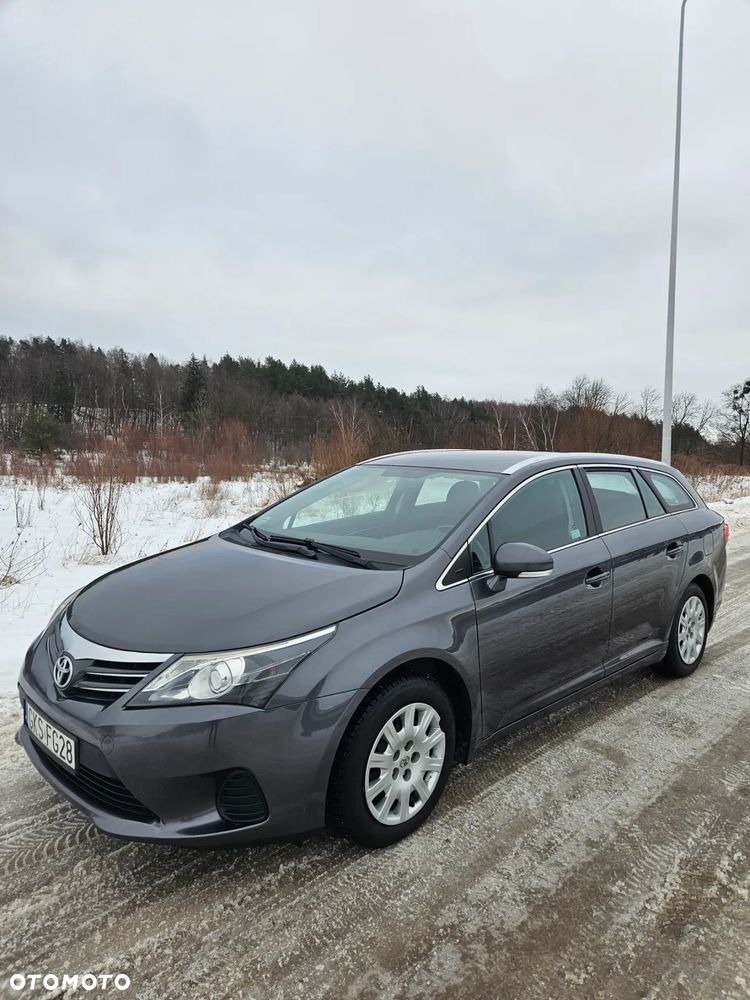 Toyota Avensis 1.8 Active - 2
