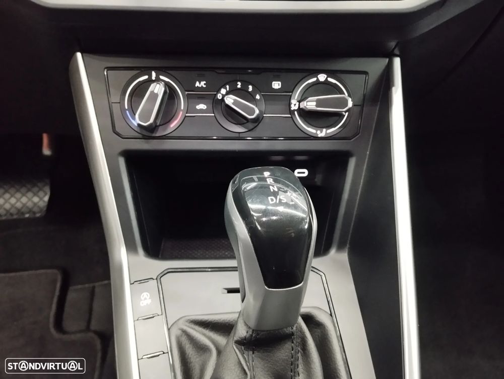 VW Taigo 1.0 TSI Life DSG - 34