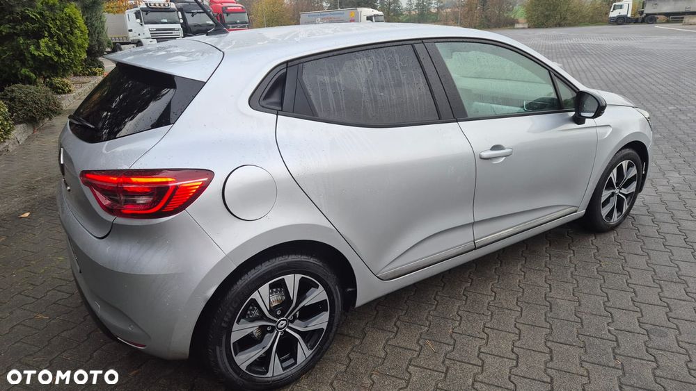 Renault Clio - 4