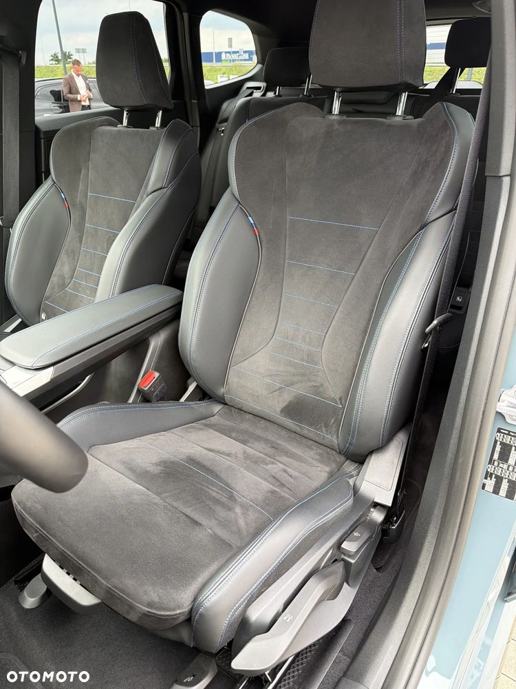 BMW X1 sDrive20i mHEV - 13