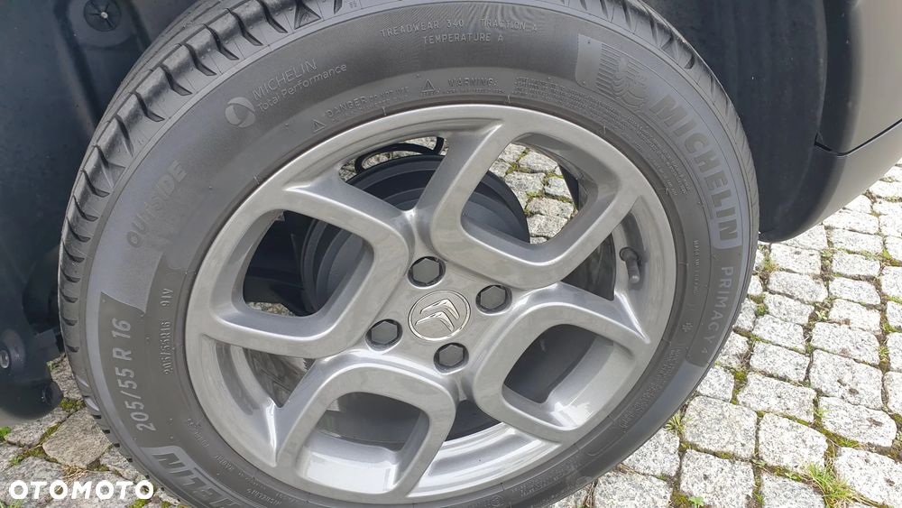 Citroën C4 Cactus - 27