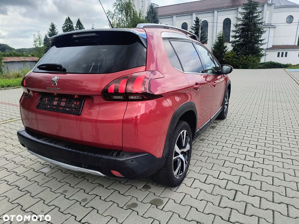 Peugeot 2008 1.2 Pure Tech Allure S&S - 3