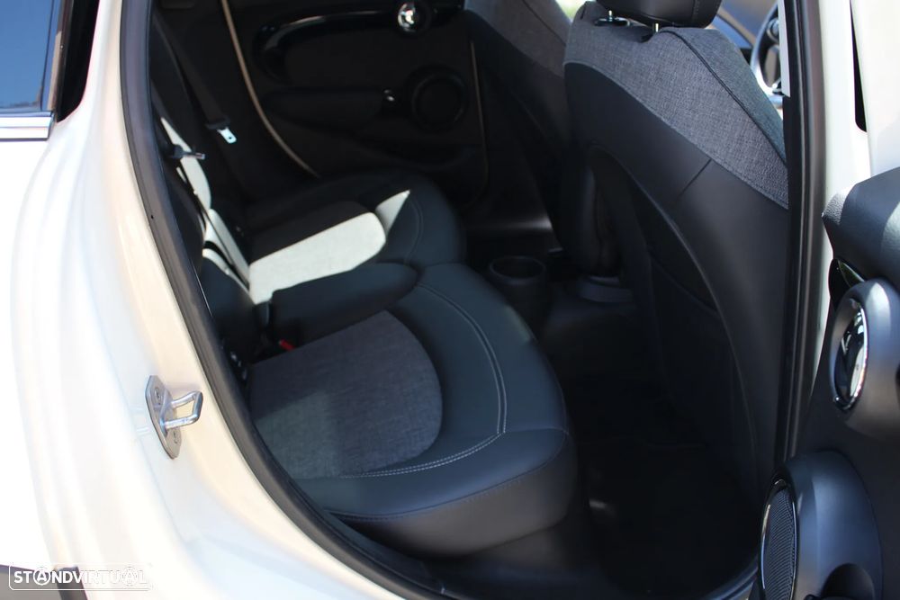MINI 5 Portas One - 18